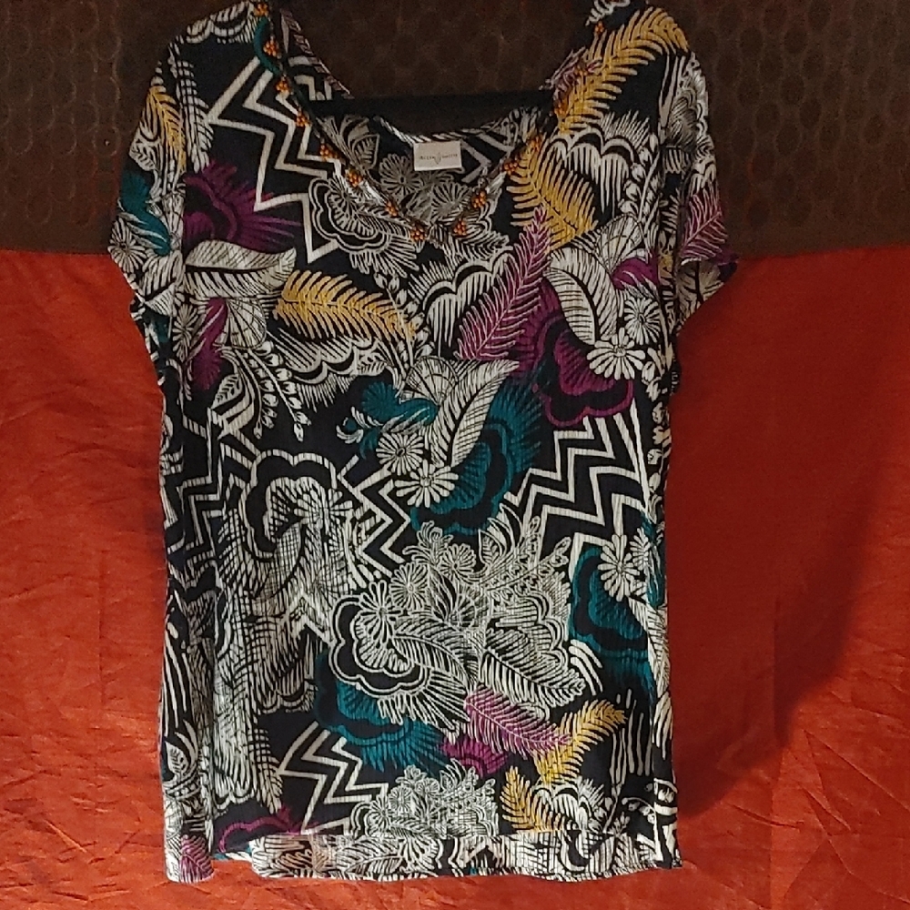 Jaclyn Smith Black and Purple Patterned Blouse